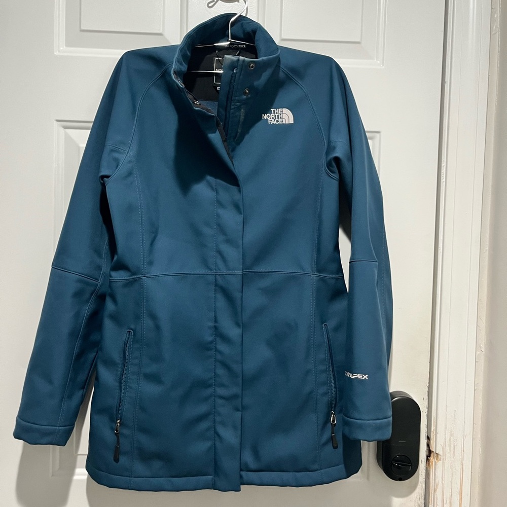 The North Face Women's Barr Lake Soft Shell Jacket, Teal, Medium